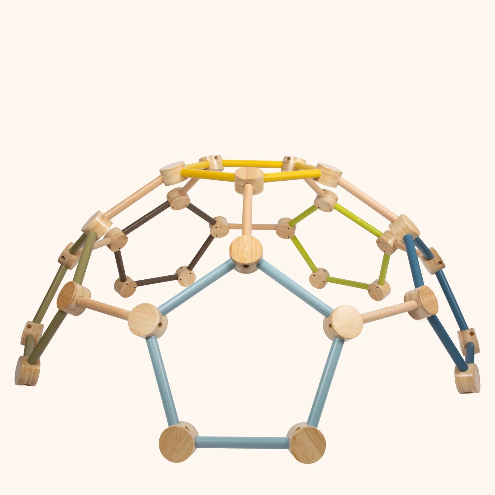 Bunte Kletterkuppel aus Holz von small foot